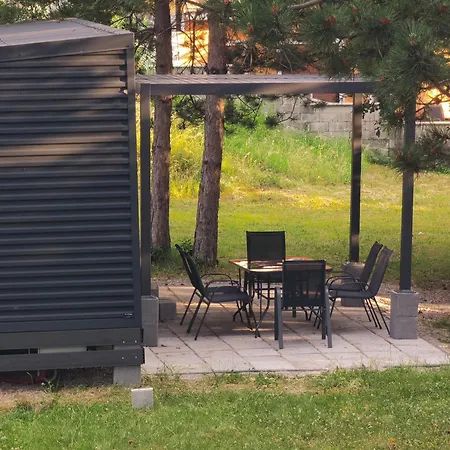 בית נופש Forest House Maestral